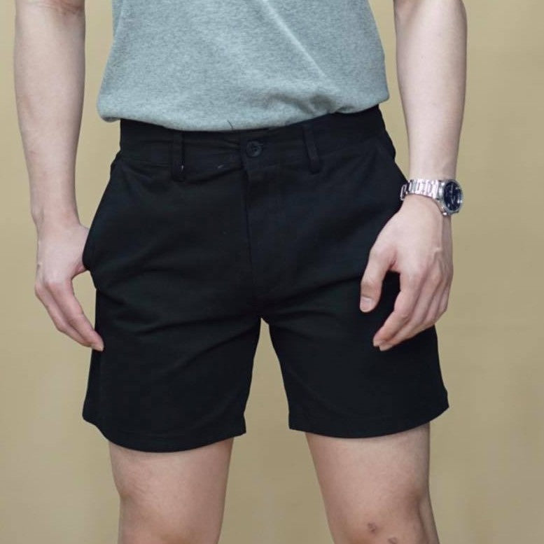 Old money style shorts for men